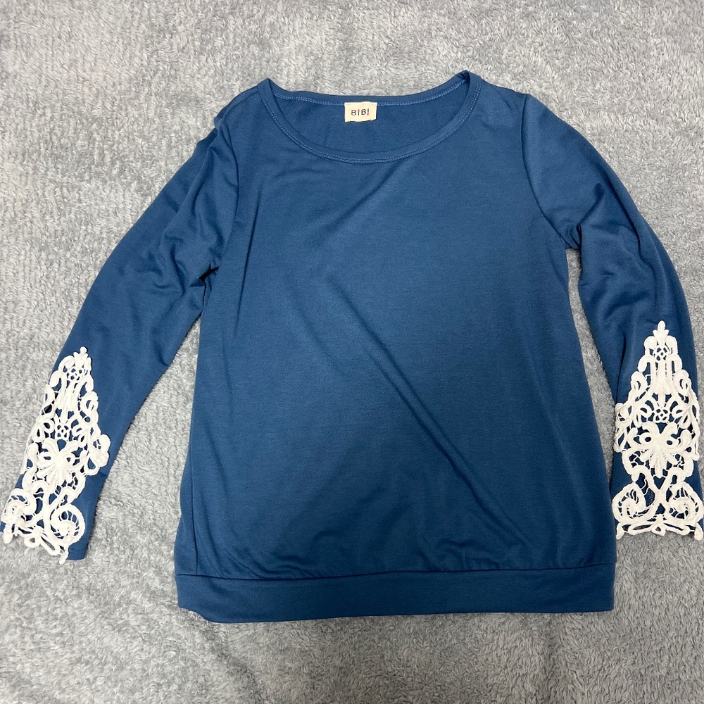 Women’s longsleeve shirt BIBI